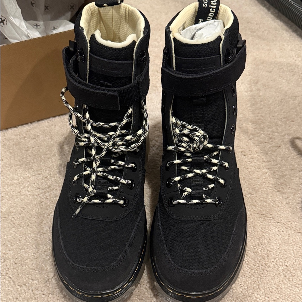 Dr Martens Combs High Tech black - US W8 . NWT